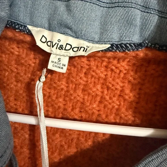 DAVI & DANI Orange Cardigan with Blue Accents - Picture 2 of 4